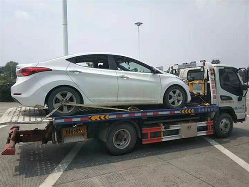 汽車(chē)拖車(chē)費(fèi)用怎么算？一次搞懂收費(fèi)標(biāo)準(zhǔn)與注意細(xì)節(jié)
